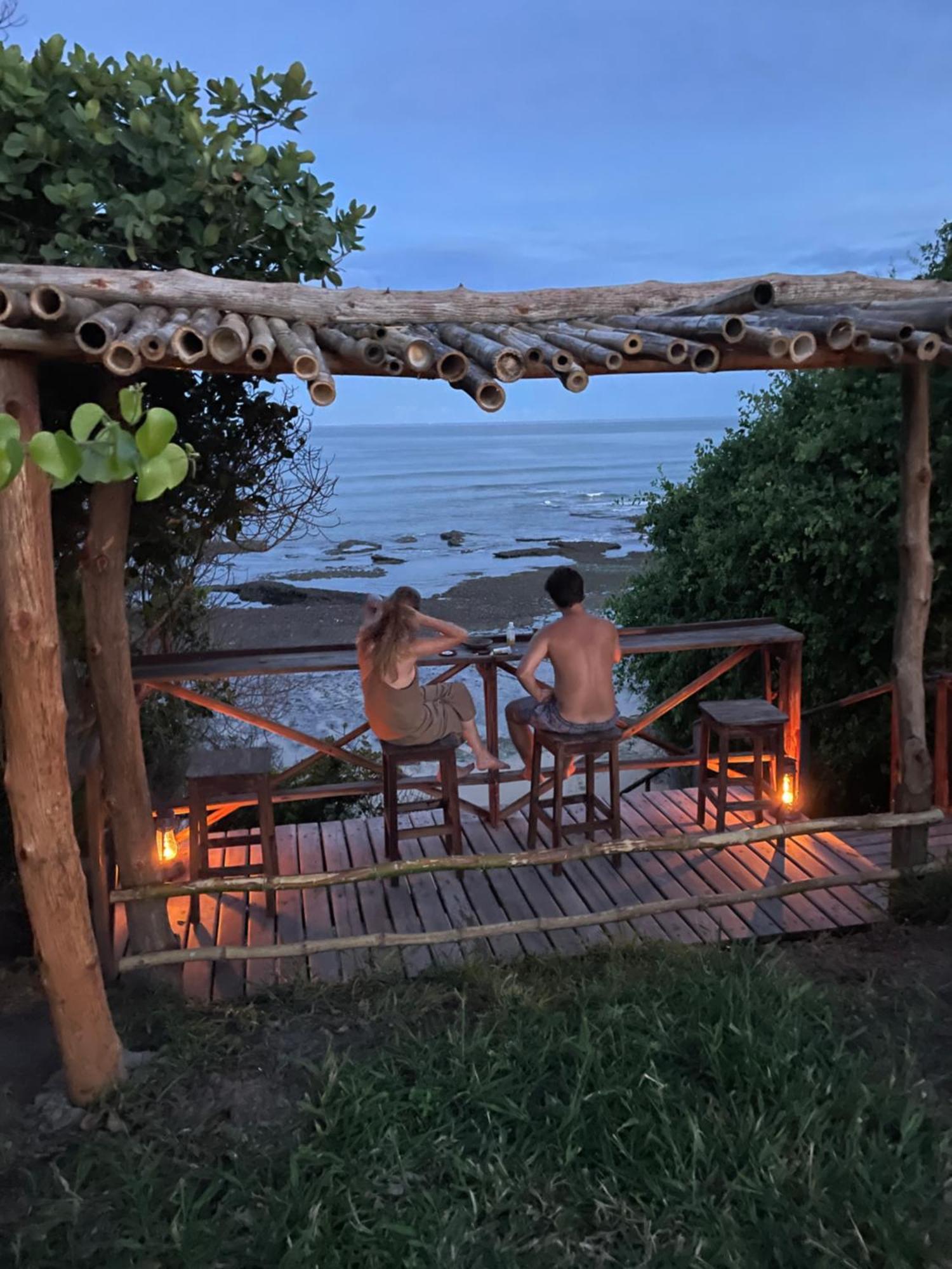 Pangani Cliffs Lodge Eksteriør bilde