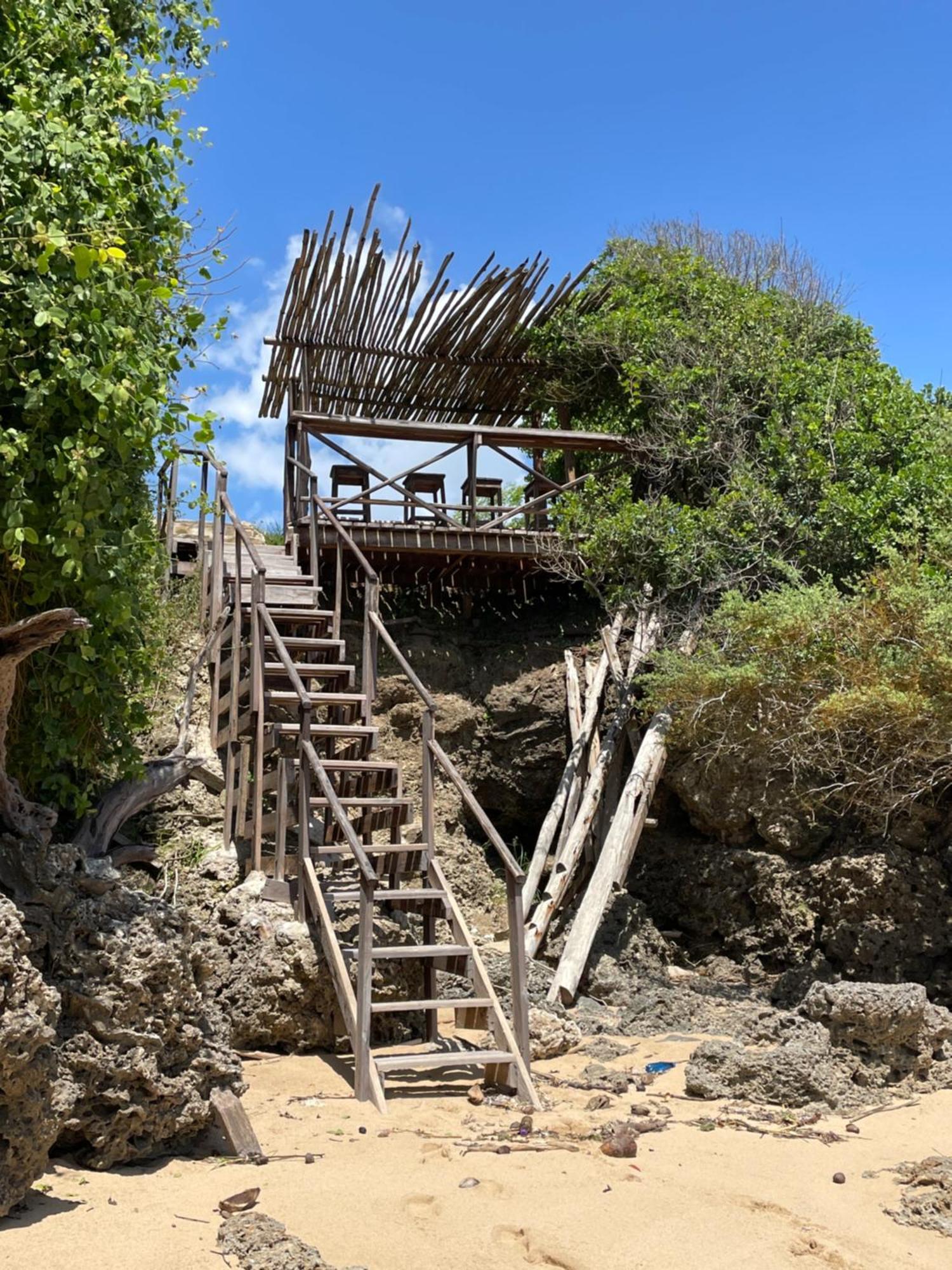 Pangani Cliffs Lodge Eksteriør bilde